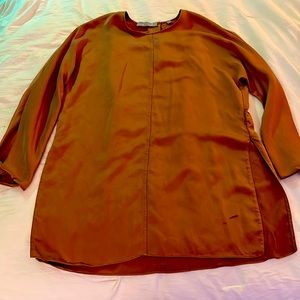 Vince. Brand Bronze Metallic Blouse. 100% silk.